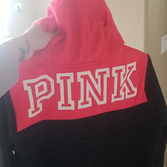 Pink jacket - Picture 3 of 3